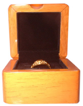 jewel boxes, jewelry box, wooden jewelry box, leather jewelry box, jewel display, jewel cases,jewelry boxes
